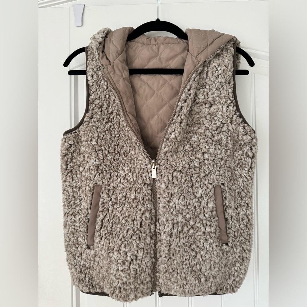 Tan fleece lined reversible vest
